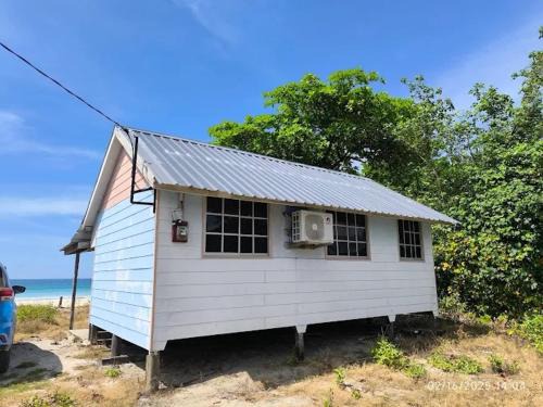 Mangazou Beach Chalet