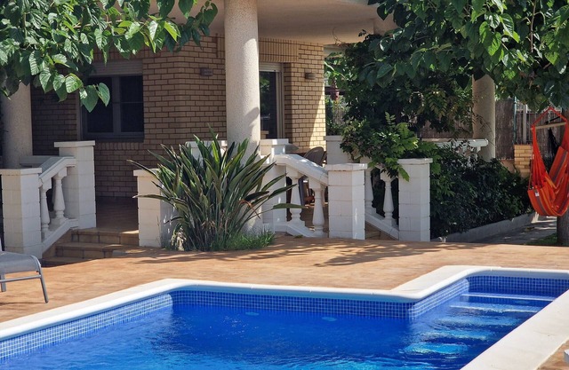 "Maria Luise"@MARISOL: 600m to the beach, private pool, A/C, WiFi, dog beach.
