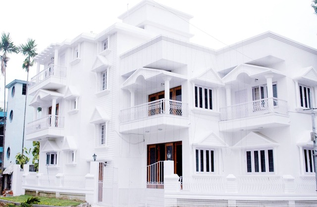 Market Area, 5 Mins to the Nicco Park & City Centre 1
