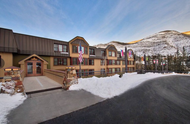 Marriott Streamside-Evergreen at Vail. Beautiful 2BR MLK Week!