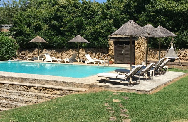 MAS 18th 250 m2 IN THE HEART OF PROVENCE - 8 PEOPLE