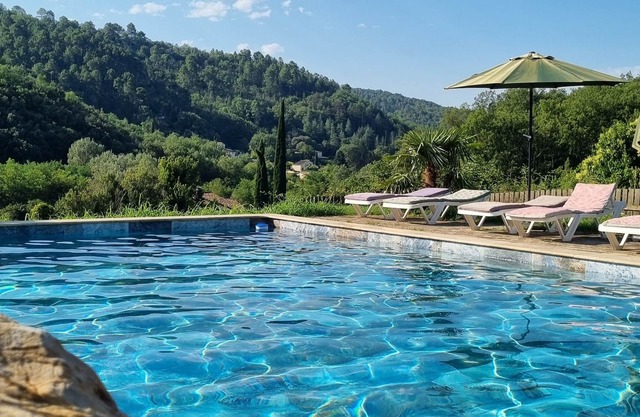 Mas Anahata - Gîte Shanti, in the heart of nature in a Cevennes farmhouse (8 pers max)