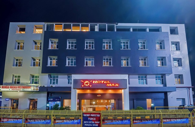 Max Hotels Prayagraj