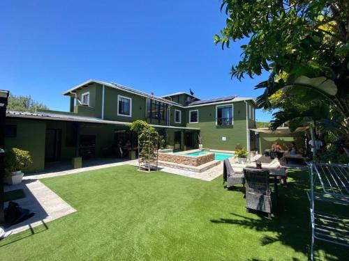 Mayana - Holiday & Remote Work Beach Villa with Pool