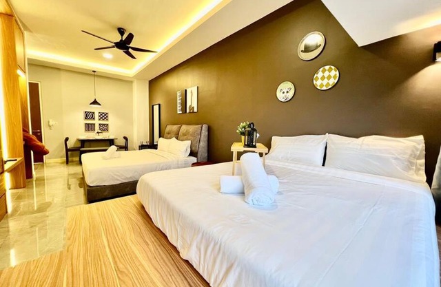Melaka town {Imperio Studio} Pool-view/4pax/bathub