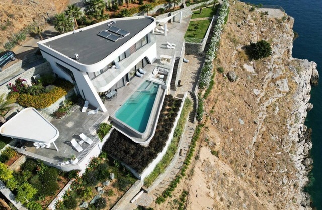 Meltemi Villa