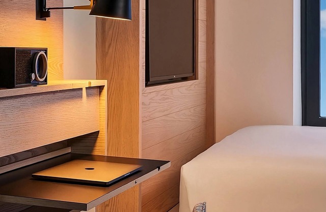 Memorable Stay in New York! Radio Hotel, Pet-Friendly Studio Room!