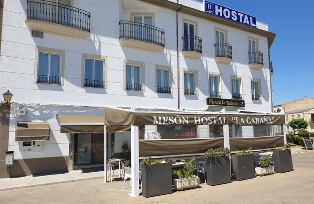 Mesón Hostal La Cabaña