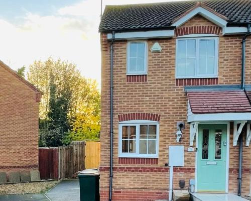 Mezzo House- Entire property