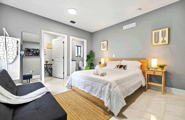 Miami Studio | 8 Min to Wynwood