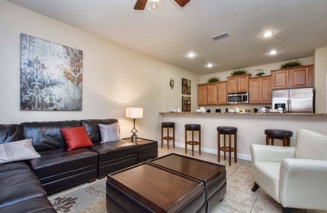 Paradise Townhome 