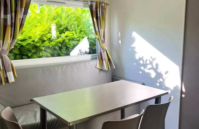 Mobile home - 30-35 m² - 2 bedrooms with terrace 4 people