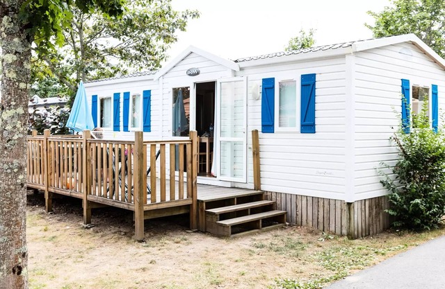 Mobile home ● Aufgedeckte Terrasse