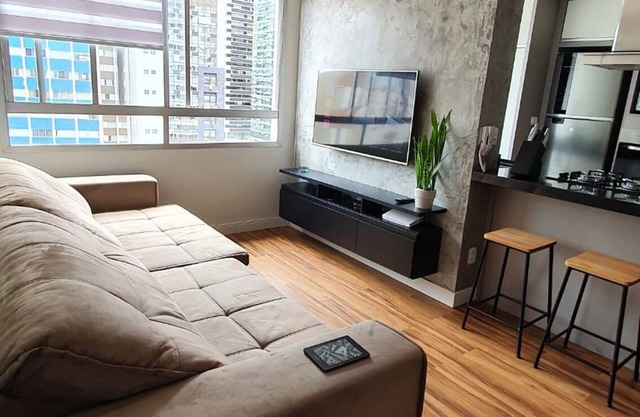 Modern Apartment Well Located in Batel