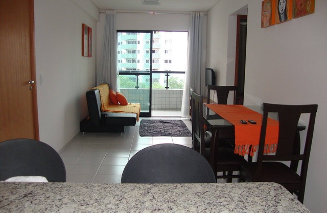 Modern apartment, beautifully decorated and furnished, with pool and wifi