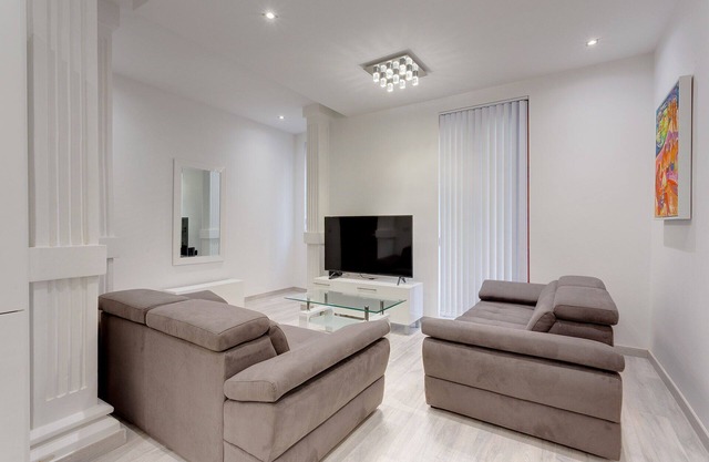 Modern Apartment in the Centre of Sliema