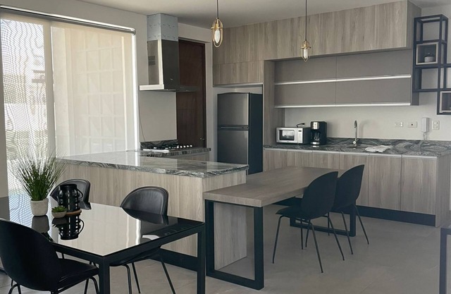 MODERN APARTMENT IN THE BEST AREA, IDEAL FOR ONE PERSON OR THE WHOLE FAMILY!