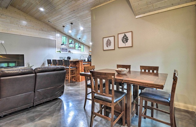 Modern Arcadia Farmhouse on 80 Acres w/Fire Pit!