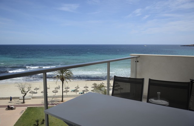 Modern beachfront apartment