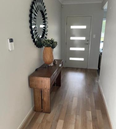 Modern Four Bedroom Holiday Home Available in Deebing Heights