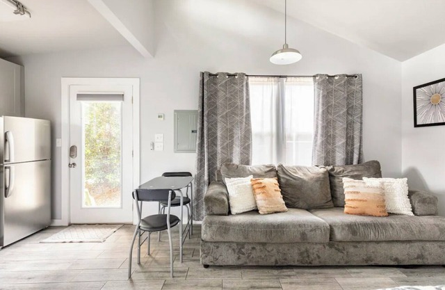 Modern guest house in East Atlanta Village