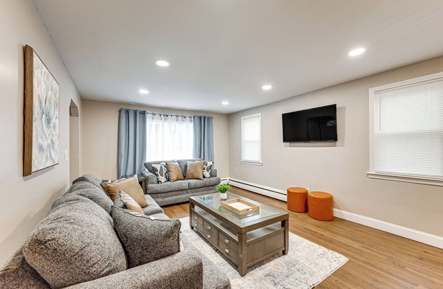 Modern Home w/Spacious Yard in Springfield!