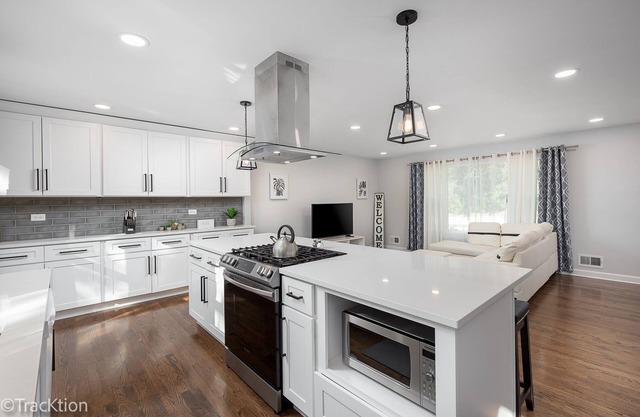 Modern Luxury in Downers Grove