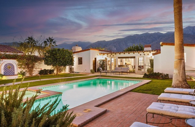 Modern Palm Springs Home with Pool and Hot Tub!