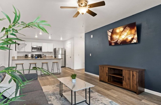 Modern Reno Gem | Walk to Riverwalk & Midtown Eats