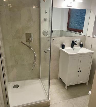 Modern Urban Studio Apartment S-Bahn 27QM for 6 persons Mercedes-Benz