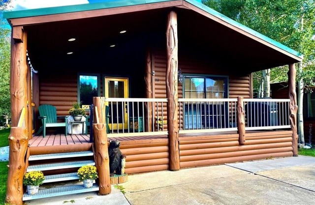 "Mom's House" Premier 2 bed 2 bath Breckenridge Chalet