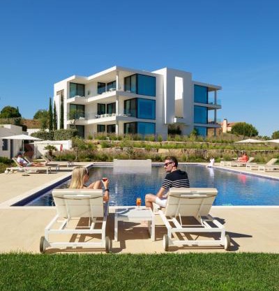 Monte Rei 3 bed Penthouse Apt