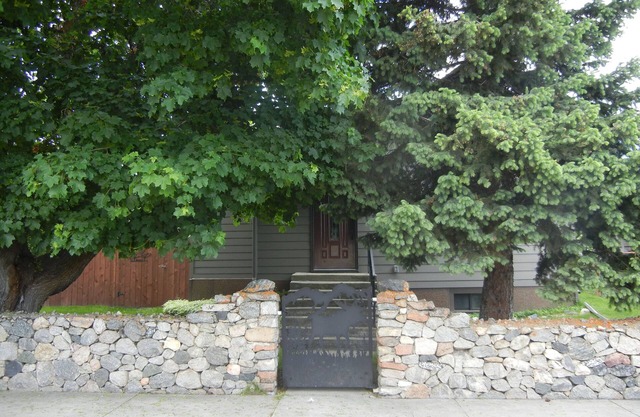 Moose Traks nCome stay in Downtown Red Lodge, 2 blocks from Broadway Street
