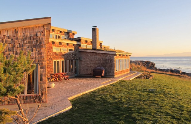 Most Premier Whale Watching Vacation Rental Home on San Juan Island.