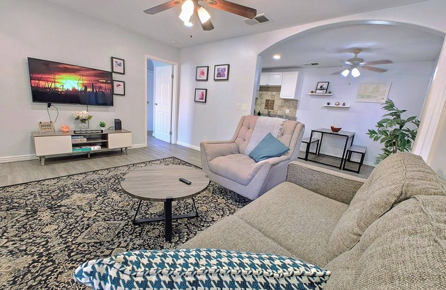 Mountain View 2MBr condo -Near Tempe & Phx Airport