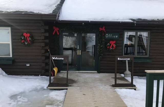 Mountain View Cabins