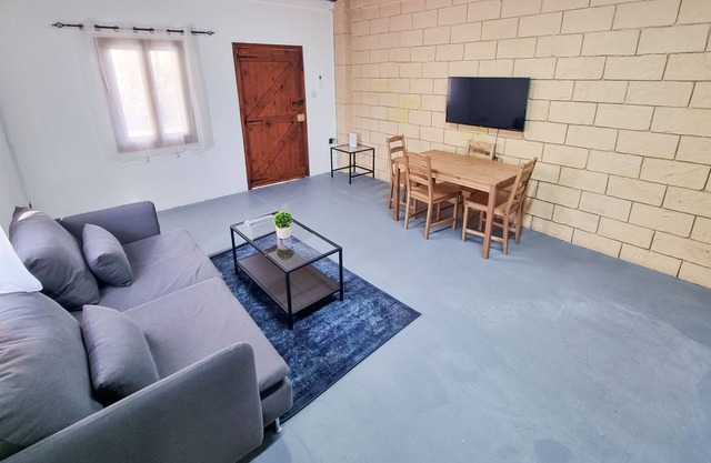 Mountains Retreat Rooms & Suites Apt.4