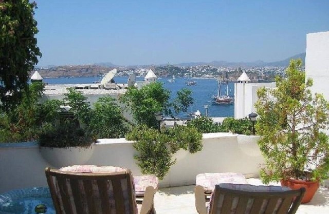 Muğla bodrum gündoğan da kiralık havuzlu lüks villa