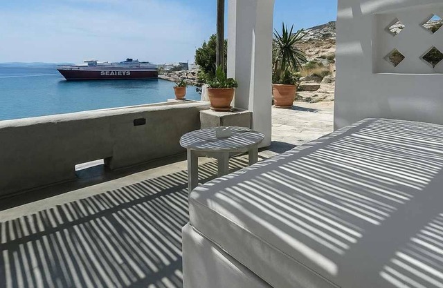 Mykonos Blue Nest - Sea View Escape