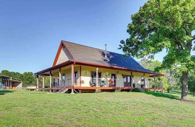 Neosho Home on 90 Acres w/Private Pool & Fire Pit