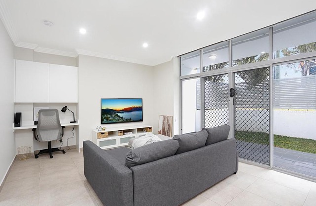 New 2 bedroom Apartment for 7 People