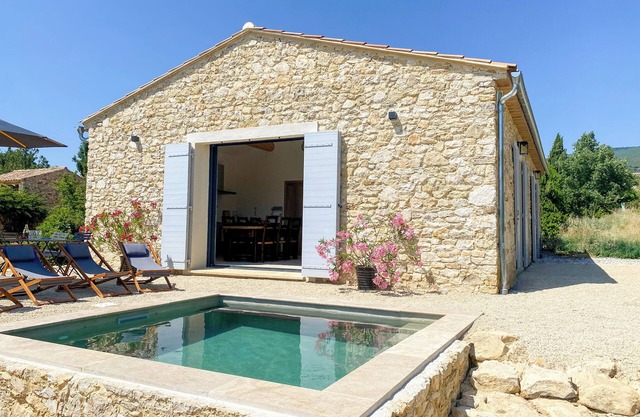 NEW: Beautiful stone house with pool and idyllic view