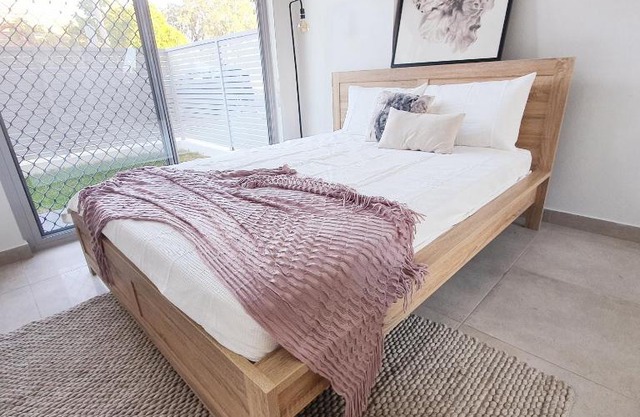 New Family Friendly Apartment for 7