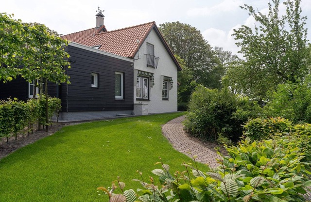 NEW! Hello Zeeland - Vakantiewoning Essenhoeve 1