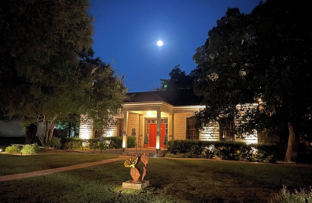 NEW! Historic Guest Home on Main - Heart of Town