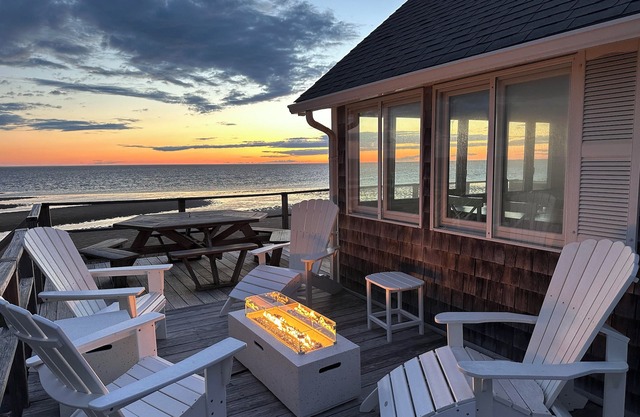 New! House&Cottage~Seaside Castaway Compound