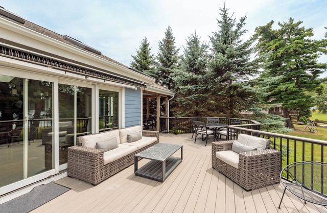New! Lakefront Retreat: Lakefront, Dock Slip, Hot Tub, Fire Pit!
