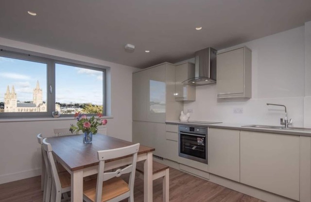 NEW! Luxury Apartment in Truro Centre With Cathedral Views!