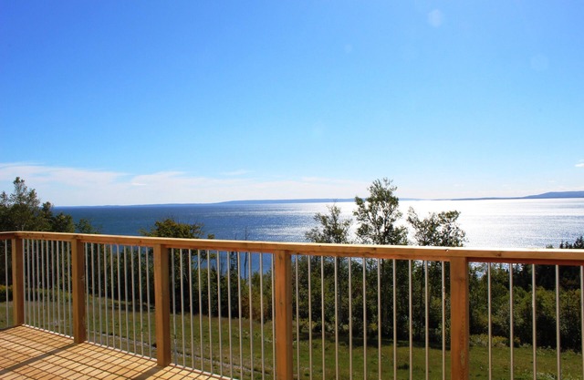 New modern 1 Bedroom Suites in Iona, NS