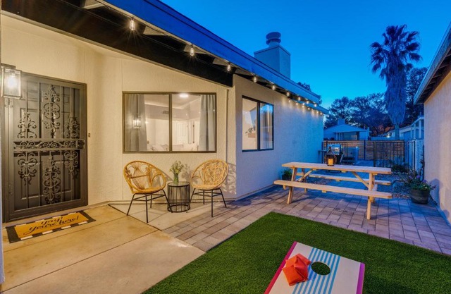 New! Modern Family Friendly The Desert Nest